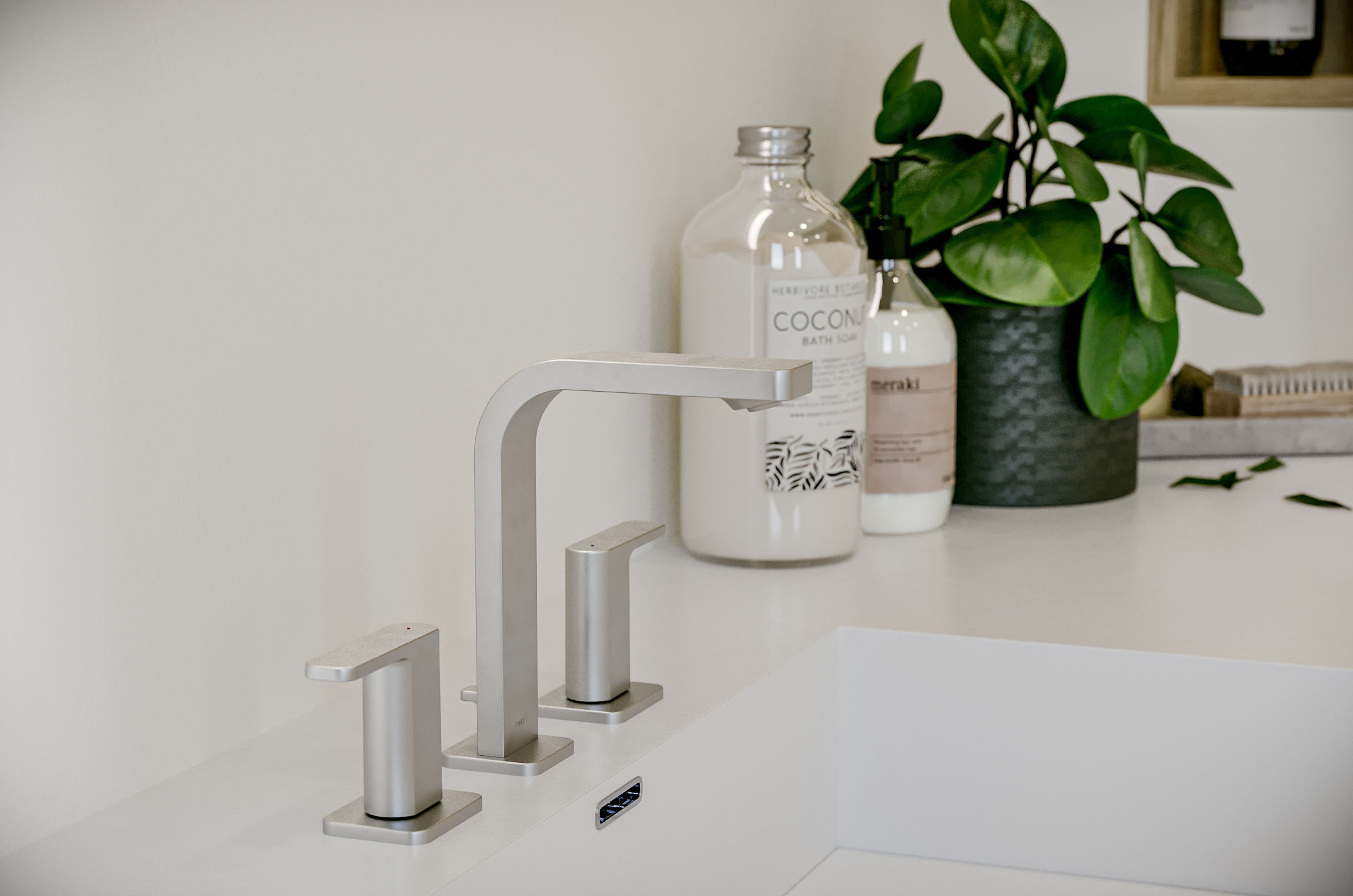 Fixture 1 261x173(1)